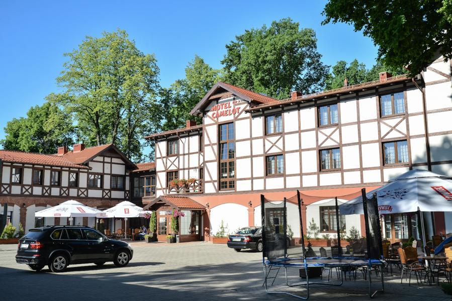 Hotel Camelot Szczawno-Zdroj Buitenkant foto